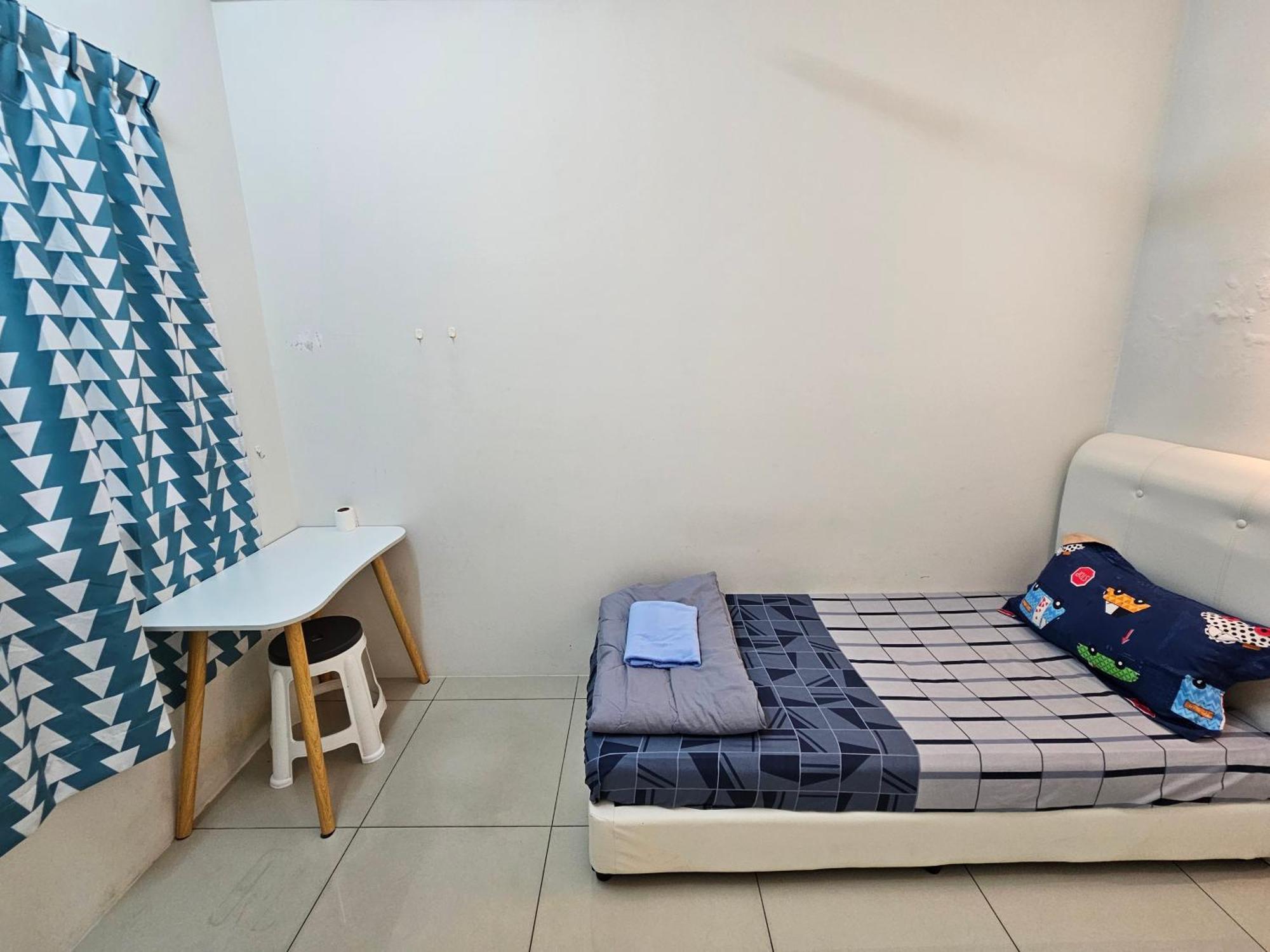 Color Mixed Home Hostel Room Share Bathroom George Town Exterior foto